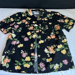 Men’s floral shirt